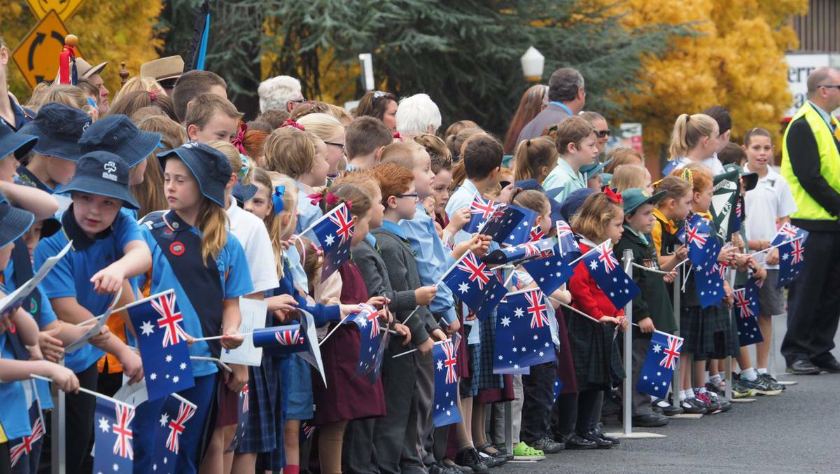 BATHURST: Thousands paid tribute at the Anzac Day march down Russell Street. Photo: Zenio Lapka, The Western Advocate.